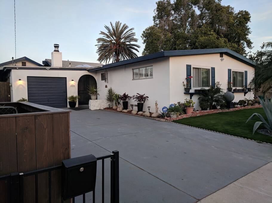 Peaceful and inviting, welcome to our bed and breakfast!