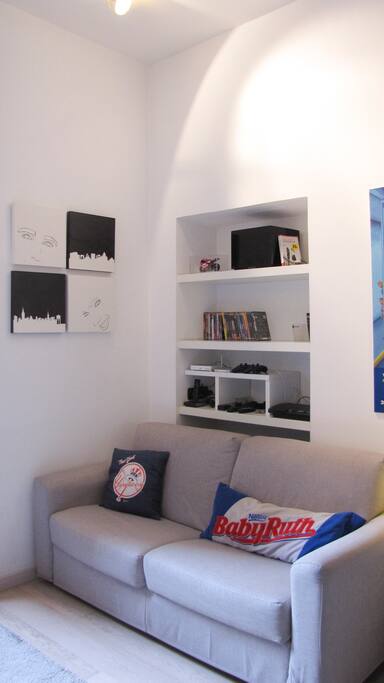 living with sofa bed