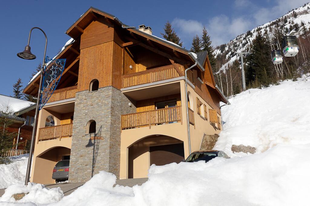Chalet Les Eglantines tous les appartements (3 appartements)