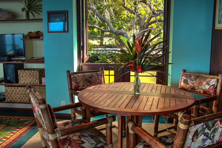 Spectacular Kealakekua Bay gallery image 5