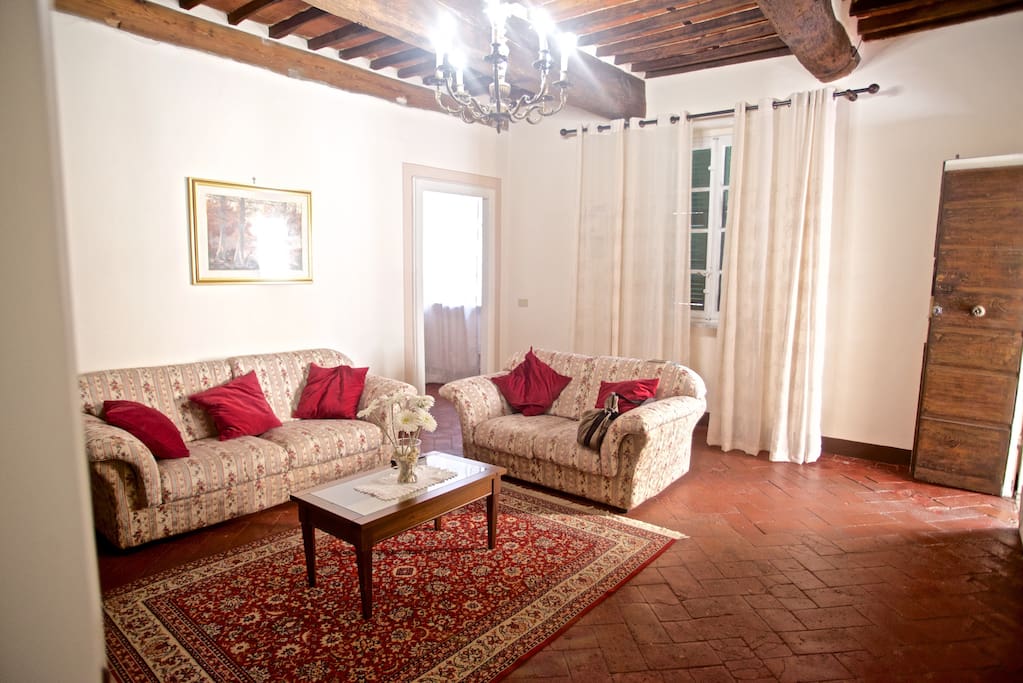 SALONE