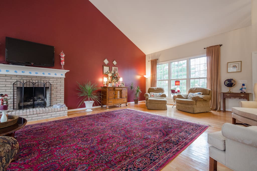 Beautiful, large, private home! Houses for Rent in Cincinnati, Ohio