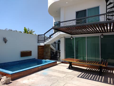 SOFIA SAN BLAS house san blas