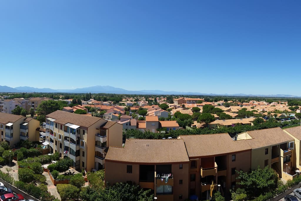 Vue coté montagne (cuisine chambre)