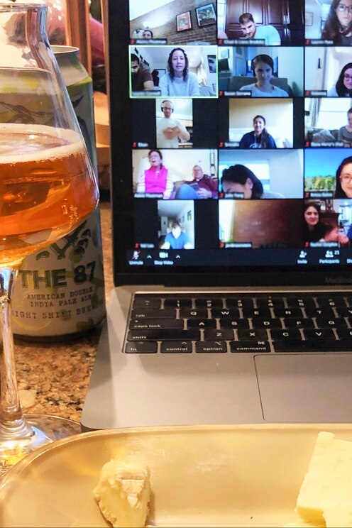 Mostrar imagem fornecida pelo anfitrião em ecrã inteiro