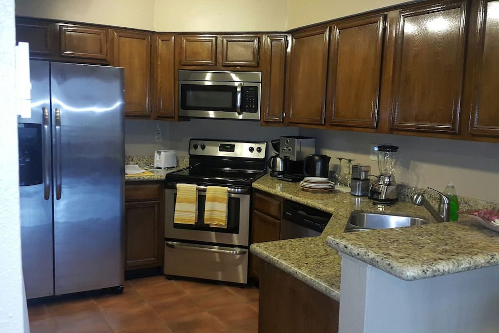 Fully equipped kitchen