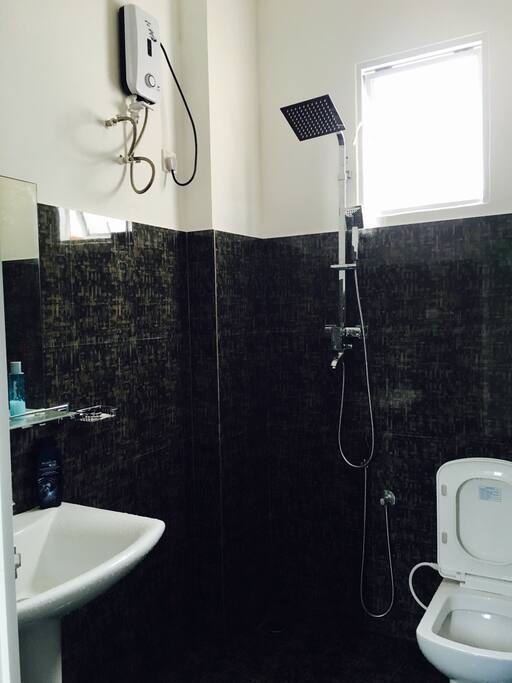 specious Bathroom.Hot water system fitted