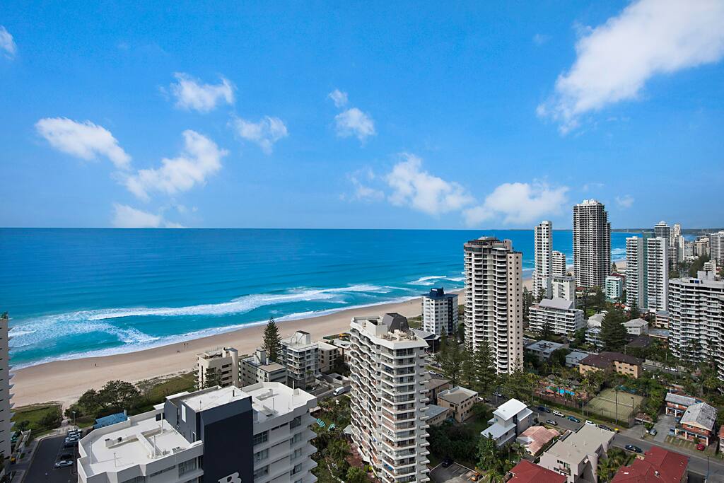 More stunning views of ocean and looking down towards Broadbeach