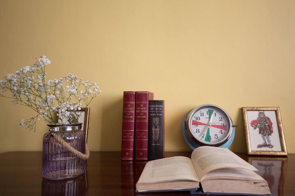 Bedside table