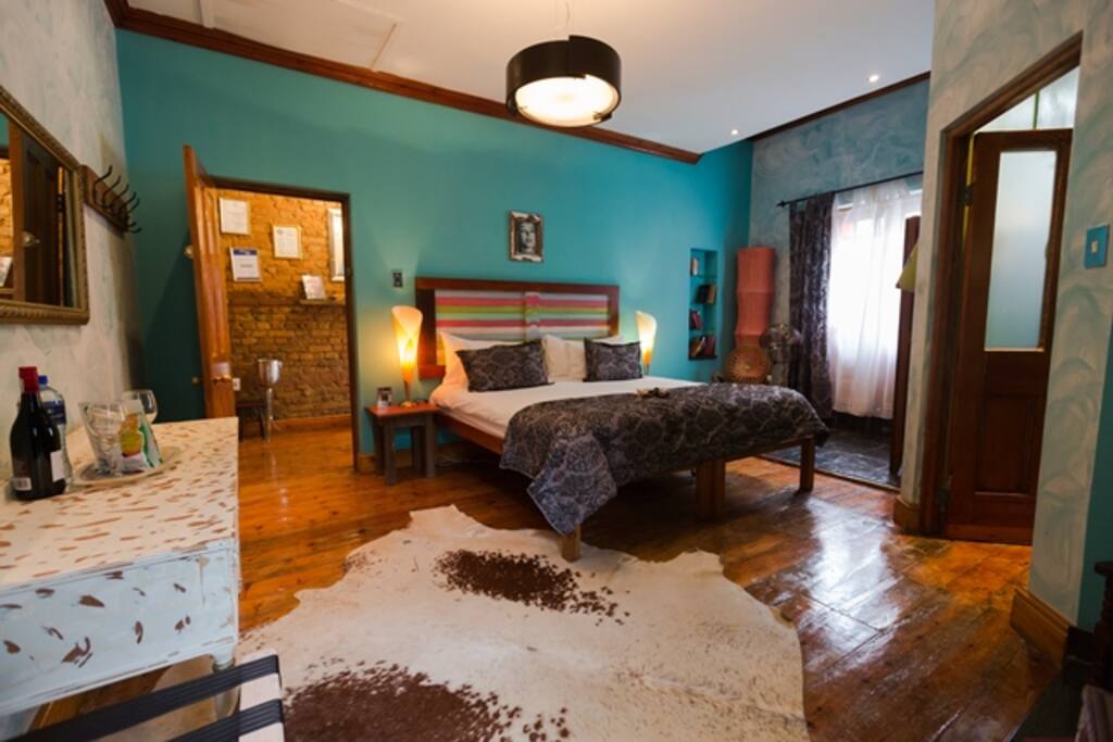 Comfortable and spacious bedroom