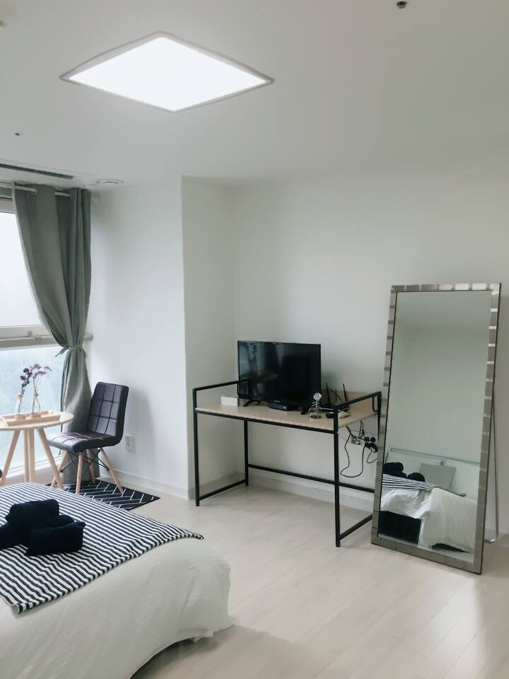 SY Cozy Inn#1 *웰컴스낵바* 해운대해수욕장&Metro 3mins!! - Busan/haeundae-gu의 아파트에서 살아보기 SY Cozy Inn#1 *웰컴스낵바... 
