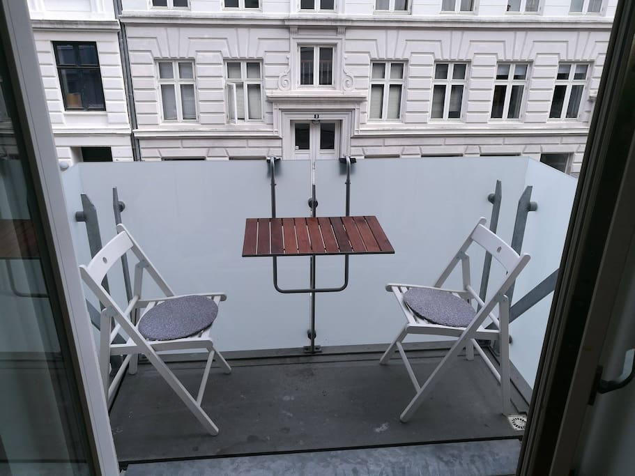 Terrace facing the street