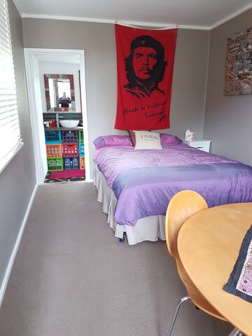 Chateau Relaxeau. Couples retreat near Hot Springs