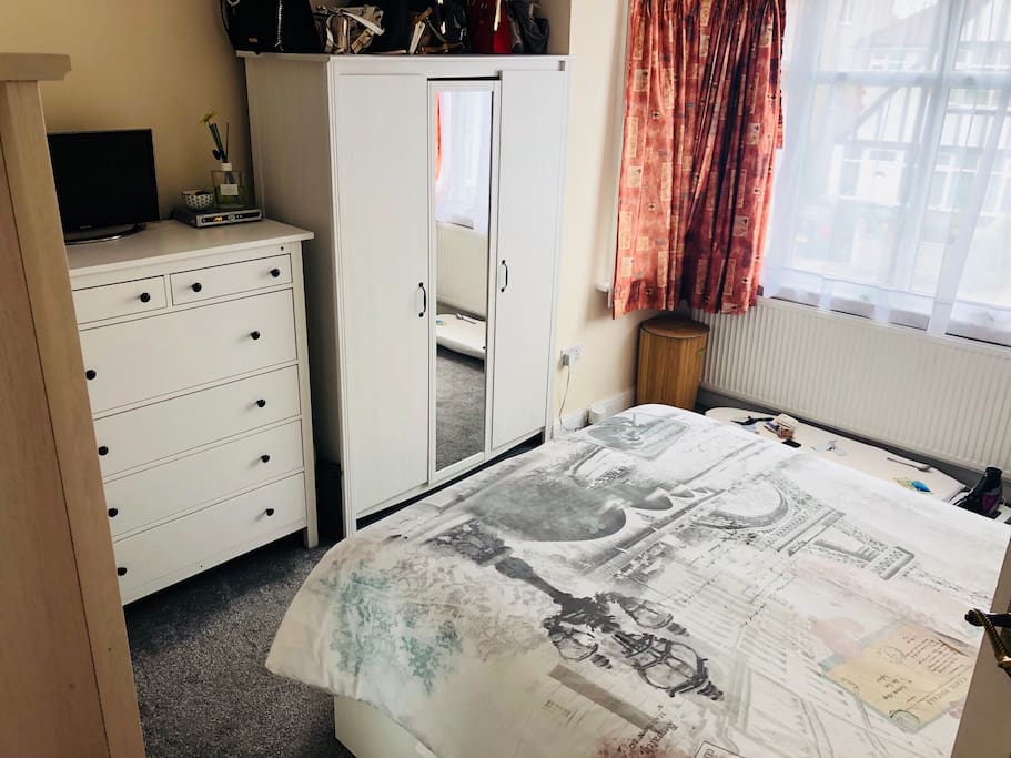 king size bed, wardrobe, flat screen tv