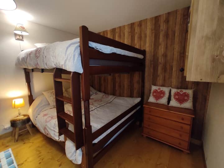 Dhomë gjumi