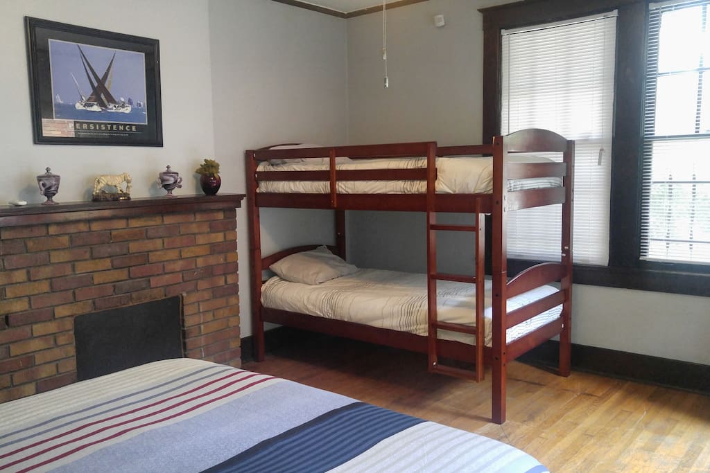 If you are bringing your family, they'll enjoy the comfy bunk beds close to mom and dad. The bunk beds have a weight limit of 165 pounds per level.