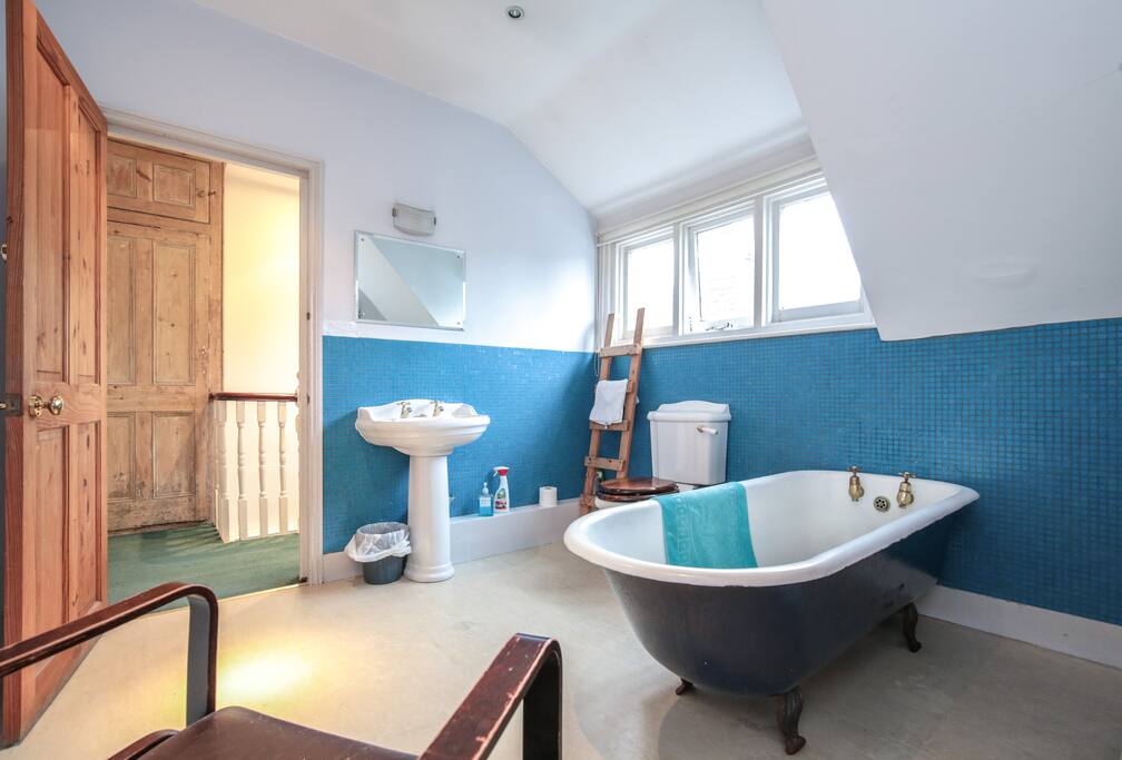Private bathroom - bathroom and bedroom are the only rooms on this floor
