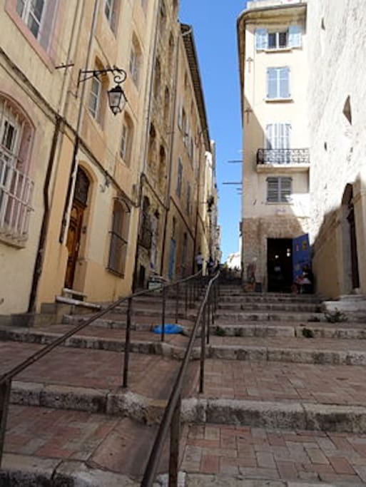 La Montée des Accoules