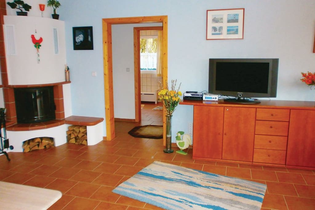 Wohnraum mit Kamin
