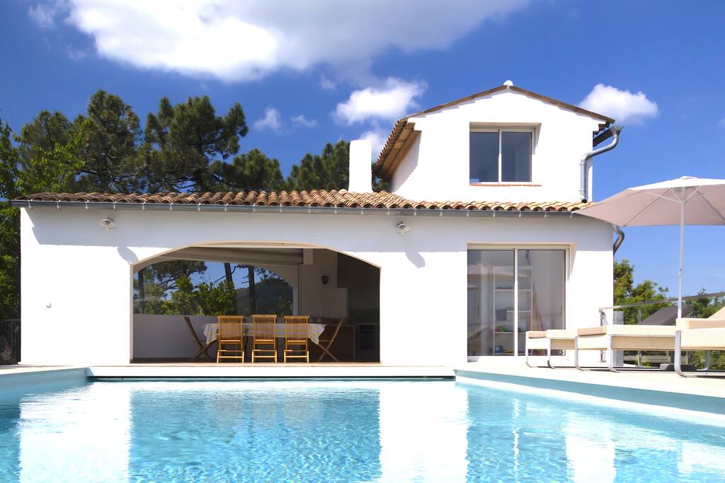 Pool House avec Appartement
