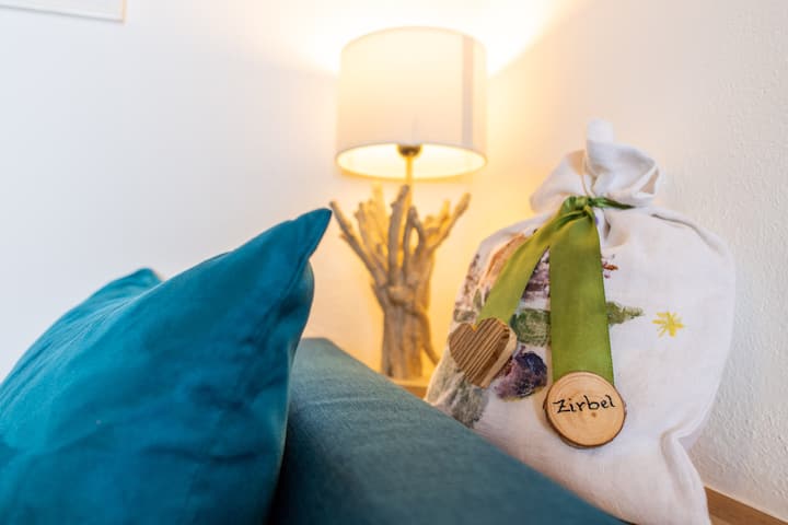 Detalle Sofá Ortlerblick 1