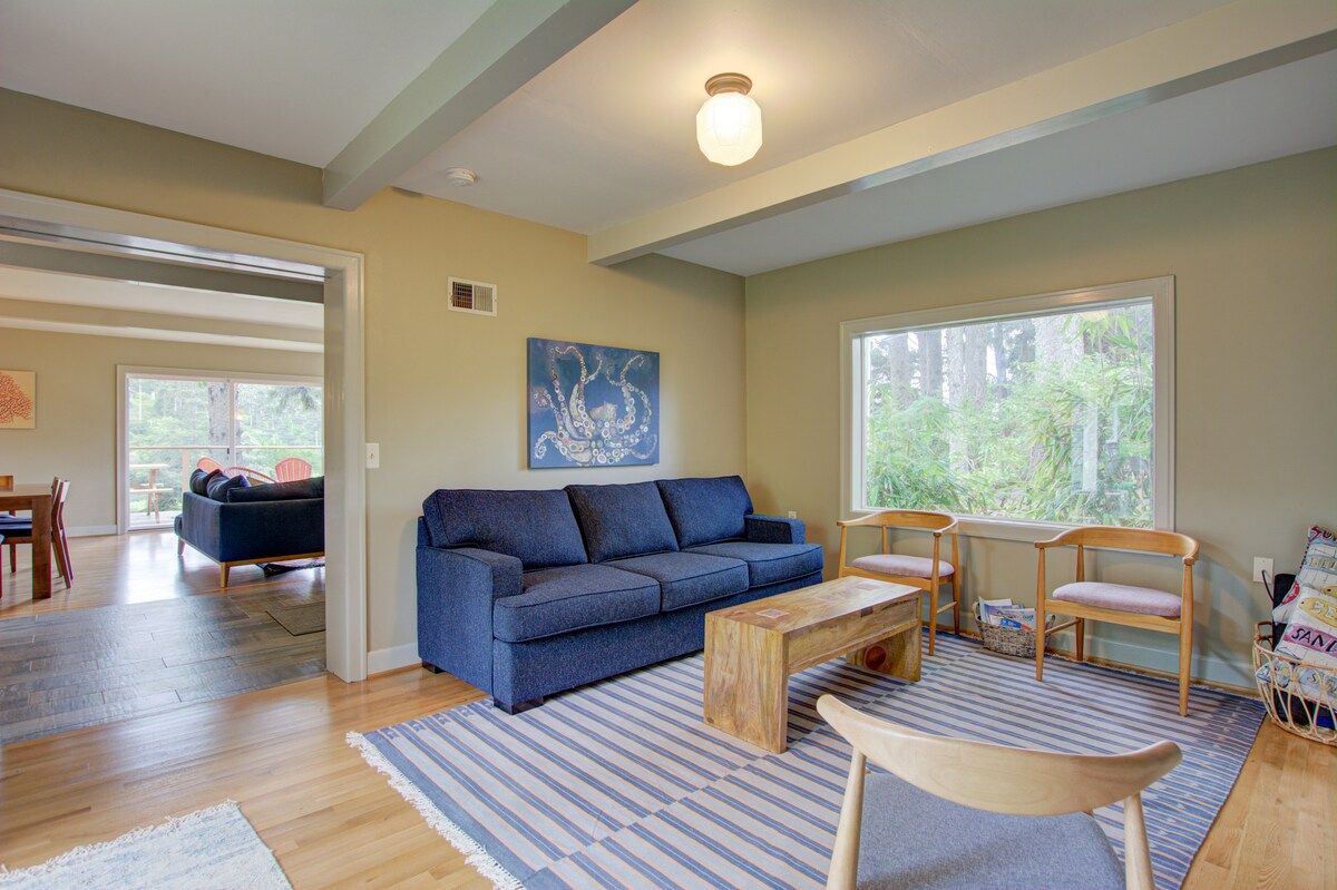 Семејна соба на главно ниво со брачен кауч (широк 150-179 см)