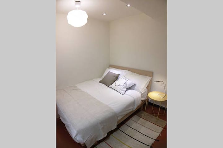 Cozy, Clean Studio O - 2min walk from Ximen MRT
