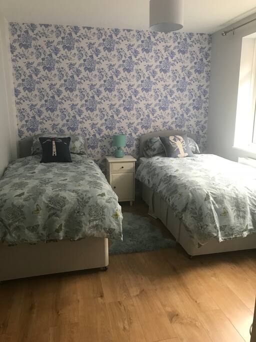 Second bedroom
