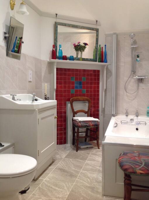 ......and its bathroom