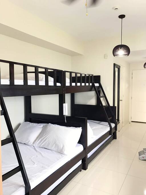 Bunk beds (receiving area)