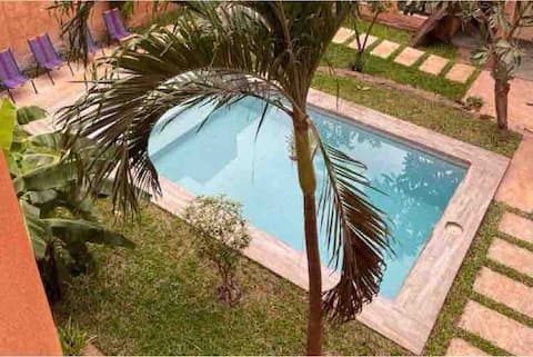 Beautiful pool villa in Baco Aci Djicoroni Golf