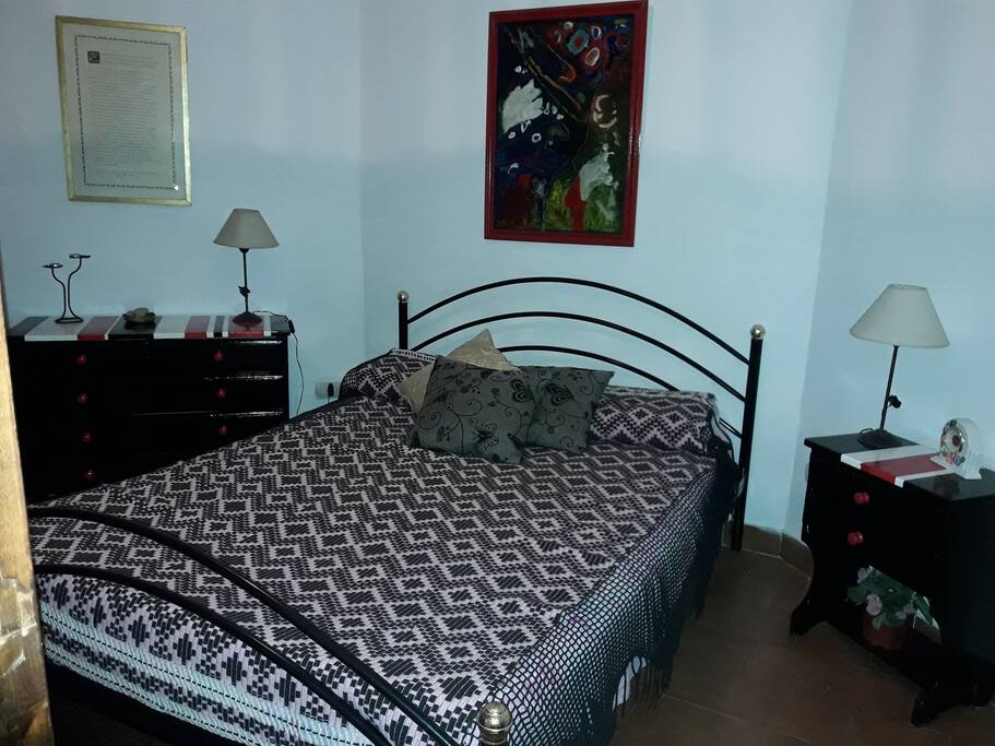 Cama matrimonial