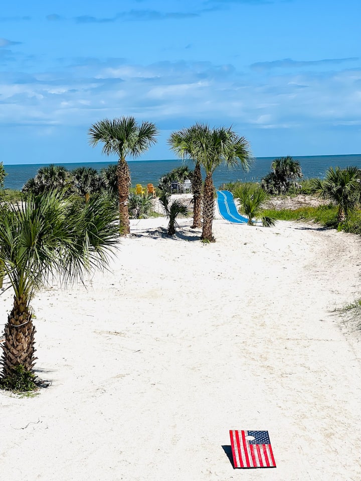 Direct Beachfront for Retreats & Family Reunions Houses for Rent in St. Augustine, Florida