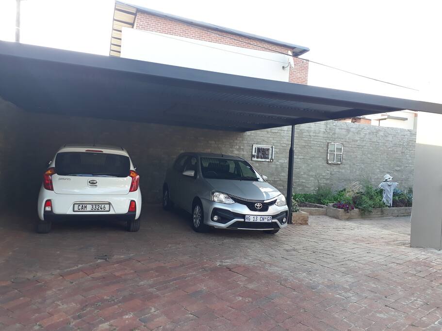 Guest carport next to the veggie patch.