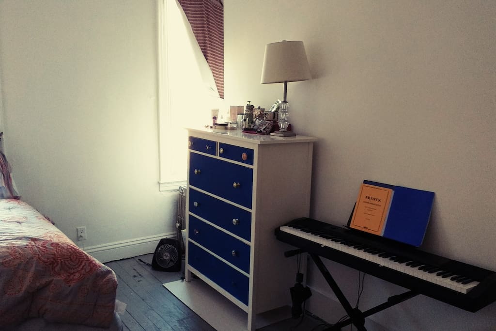 Piano can be there or not. Lots of drawers space.