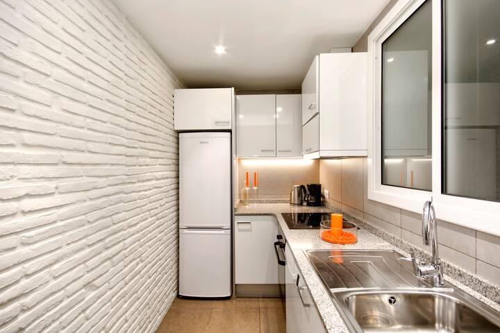 Mercedes Heritage – Family Apartment Barcelona gallery image 3