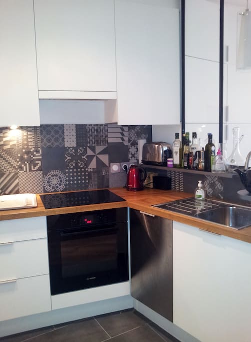 Kitchen with oven, induction cooker, dish-washer, boiler...