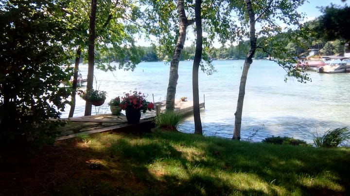 Chain O' Lakes-King Vacation Rentals & Homes - Wisconsin, United States |  Airbnb