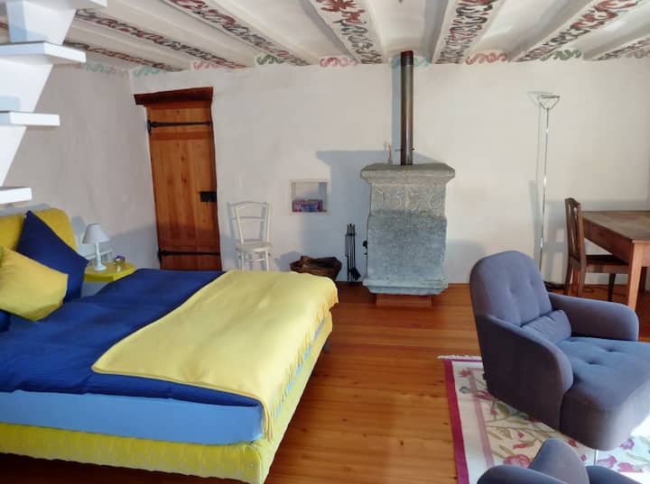 المعيشة والنوم