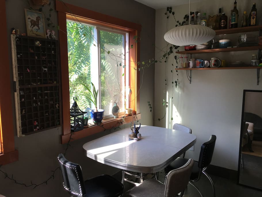 Dining Room: lovely south-facing windows to help both feed the plants and your soul!
