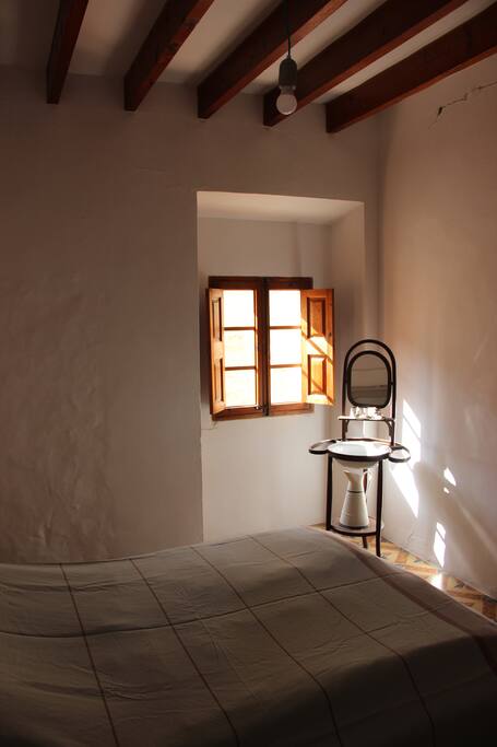 Schlafzimmer 2