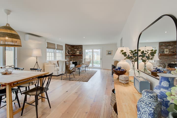 Walk To Town/golf Club - Renovated Edgartown Home - Edgartown, MA