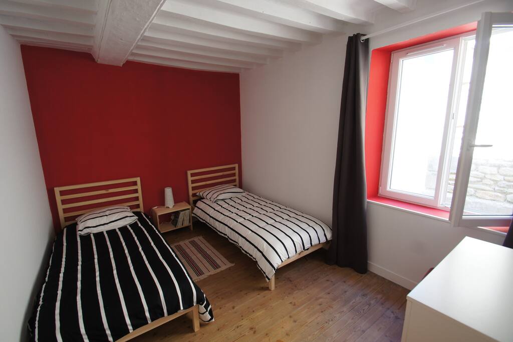 chambre avec lits 90x200