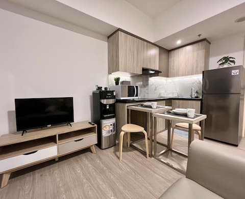 Kobicha 3Br Apt MTown Residence Gading Serpong