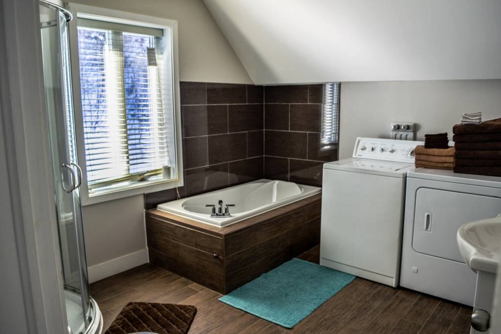 Salle de bain à l'étage