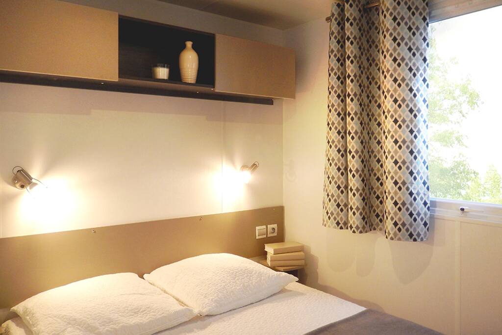 Chambre parents (les lits sont faits à votre arrivée)