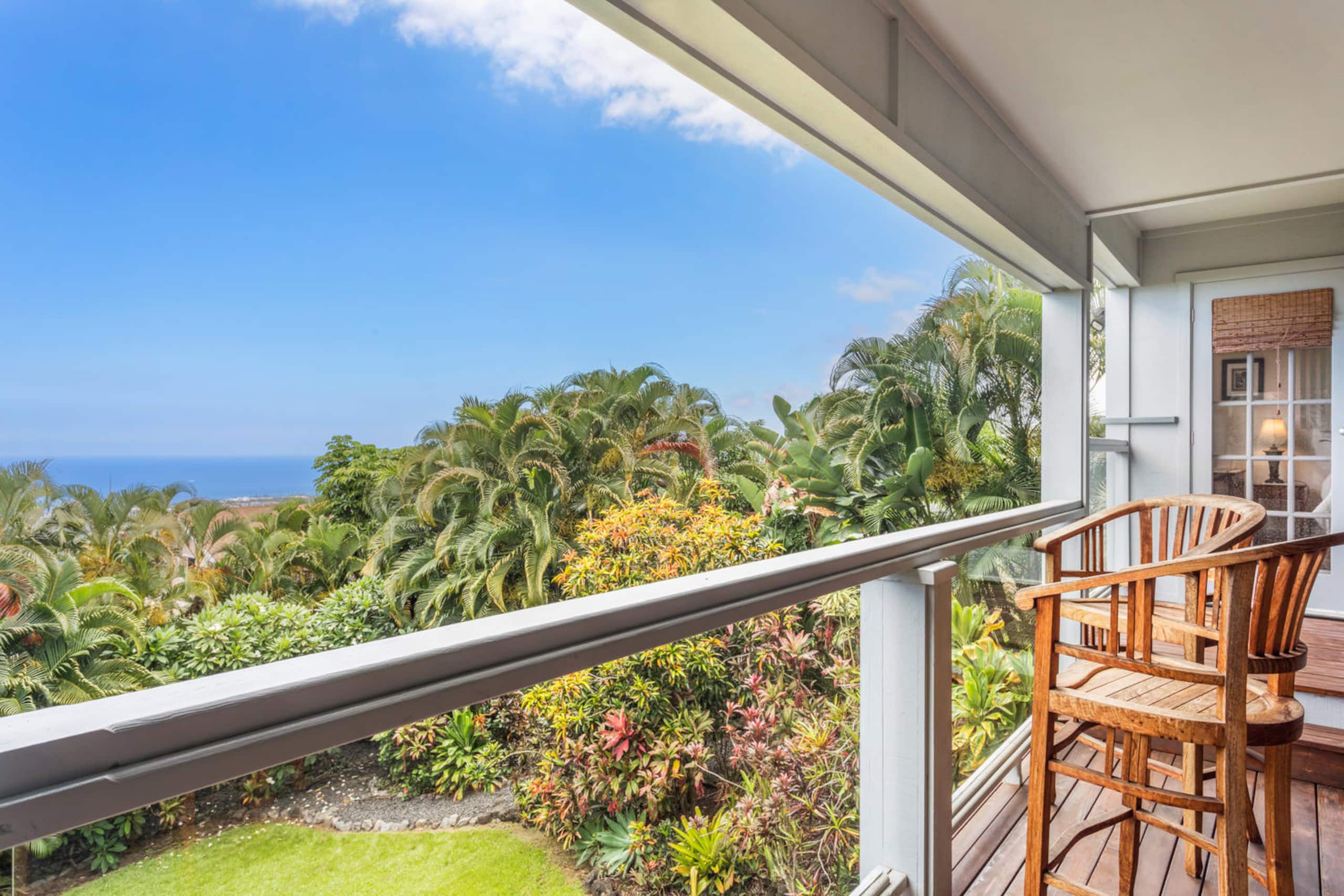 Home in Kailua-Kona · ★4.96 · 3 bedrooms · 3 beds · 3 baths - Image 23