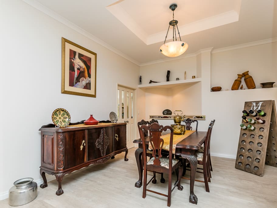 Formal dining room