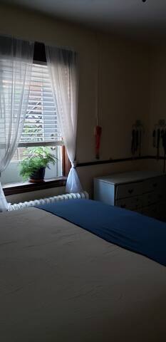 Good Size 1 Bedroom In Cabbagetown Apartments For Rent In