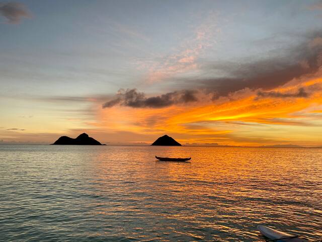 Lanikai Oasis, 2 beds, 5 min walk to the beach!